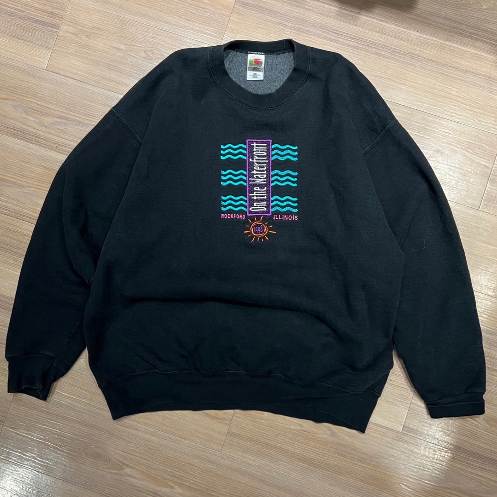 Vintage Fruit of the Loom Sweatshirt 1998 On the Waterfront Embroidered XXL